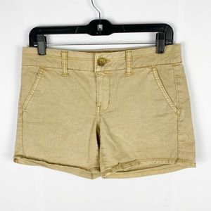 American eagle khaki shorts